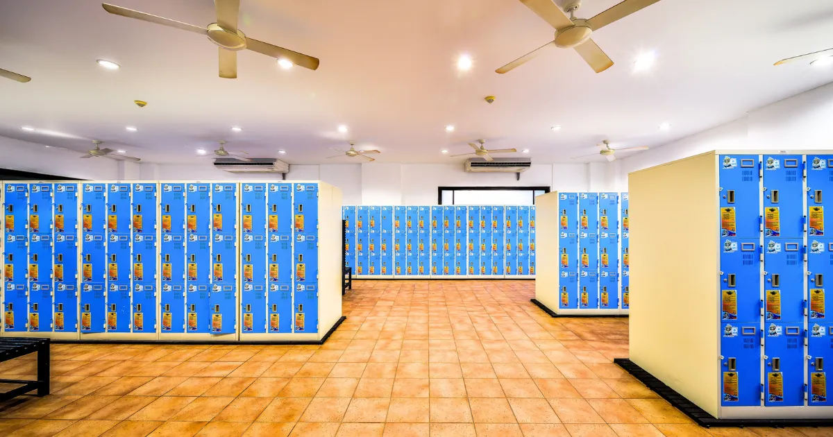 Splash Jungle Water Park Phuket has lockers available